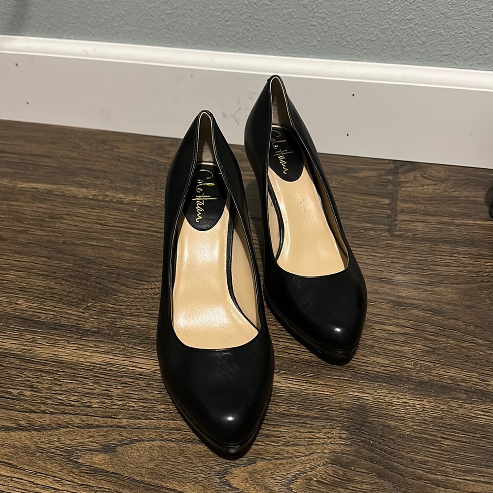 Excellent Condition ColeHaan Heels!